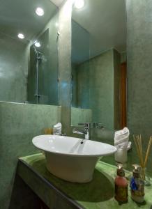Kylpyhuone majoituspaikassa Riad l'Heure d'Eté