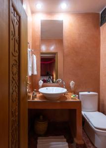 Kylpyhuone majoituspaikassa Riad l'Heure d'Eté