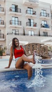 Bazén v ubytování Boutique Hotel Momentum by Aycon nebo v jeho okolí