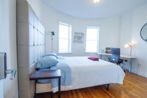 Gallery image of 3BD 1,5BTH Spacious Apt in Mission Hill in Boston