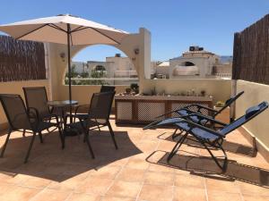 Balkón alebo terasa v ubytovaní Villa Aloe - chill in the sun!