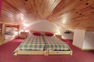 Katil atau katil-katil dalam bilik di Residence Dandy