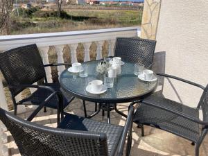 Galeriebild der Unterkunft Apartmani Dorijan in Vrsi