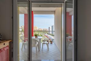 A balcony or terrace at Spataro4 - YourPlace Abruzzo Még 37 kép