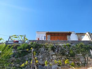 Gallery image of Castle of Himara in Himare