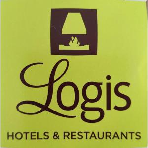 uma placa que diz: hotéis e restaurantes em Logis Hôtel Restaurant Les Cévennes em Saint-Cirgues-en-Montagne