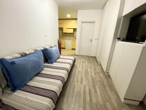 Posezení v ubytování Modern apartment in Vodice with sea view - 48 m².