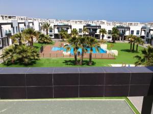 Galeriebild der Unterkunft 2 bedrooms appartement with shared pool furnished terrace and wifi at Orihuela 1 km away from the beach in Playa Flamenca