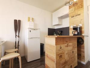 Η κουζίνα ή μικρή κουζίνα στο Le Carlton - Superbe Appartement - Accès direct plage - Terrasse Vue mer