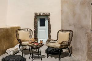 Gallery image of Exi Castle Suites in Emporio Santorini