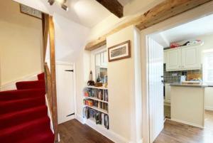 Gallery image of Cosy country cottage with log fireplace and views in Kendal