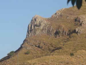 A general mountain view or a mountain view taken from Az apartmant