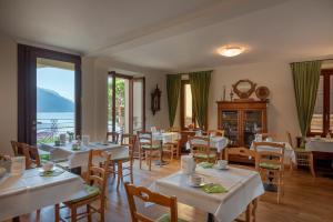 Restaurace v ubytování Hotel Garni Corona