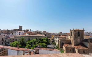 Vista general de Càceres o vistes de la ciutat des de l'hotel