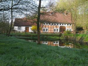 Gallery image of Höllenmühle Bed & Breakfast at the Mill Pond in Hessisch Oldendorf