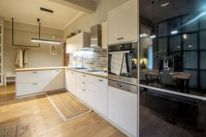 Imagen de la galería de SanRocco Comfort Apt in City Center!, en Ágios Rókkos