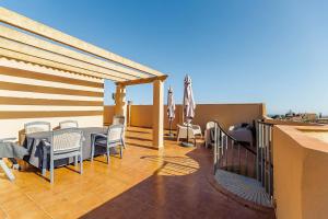 Balkon lub taras w obiekcie 69-Penthouse Apartment with Views in Torreblanca, Fuengirola