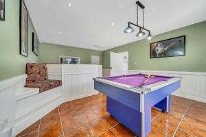 Pokój gier w obiekcie Luxury Accommodation with Games Room - Sleeps 10