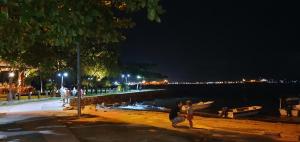 Hosté ubytování Quarto 100m da praia Pereque