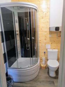 Koupelna v ubytování Chatka u Horalíků