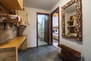Pelan lantai bagi WOOD HOME - Luxury Mountain Apartment