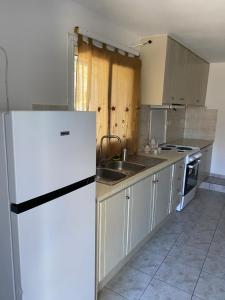 Gallery image of Studio Stauros in Pylos +4 photos