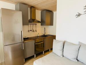 Η κουζίνα ή μικρή κουζίνα στο Klaras House