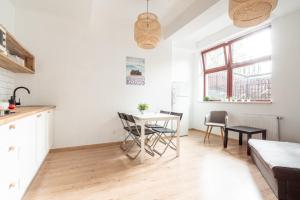 Kuchyň nebo kuchyňský kout v ubytování Target Hostel