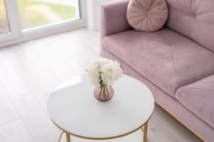 Część wypoczynkowa w obiekcie Fredry 2 Apartament Liliowy