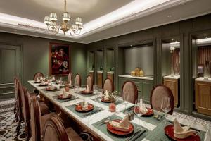 Nhà hàng/khu ăn uống khác tại Peridot Grand Luxury Boutique Hotel
