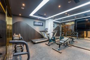 Centrul de fitness și/sau facilități de fitness de la Atour Hotel Huzhou City Government +20 fotografii