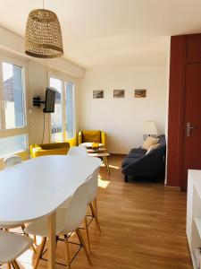 Photo de la galerie de l'établissement Appartement B de charme lumineux, à Neufchâtel-Hardelot 9 autres photos