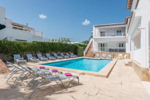 Bazén v ubytování Apartment ONA 1 ONE SUN with Pool, AC, BBQ, Wifi in Cala D'or nebo v jeho okolí
