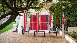 The Riders' Experience - Glamping and Attractions Park- Full Board外面的花园