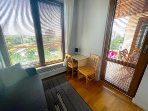 Posedenie v ubytovaní APARTAMENT z 3 SYPIALNIAMI PRZY PLAŻY