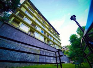 The building in which a szállodákat is located