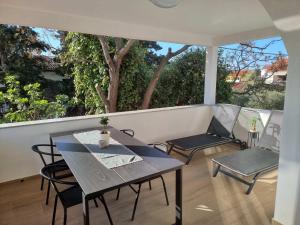 Balkón alebo terasa v ubytovaní Apartments Amfa