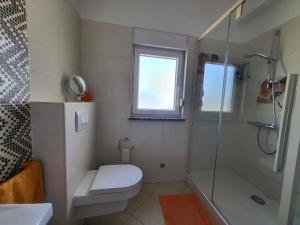 Kúpeľňa v ubytovaní Sea View Apartment Bellavista Njivice
