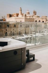 Balcone o terrazza di Dock 1 Boutique Hotel