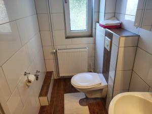 Koupelna v ubytování Monteurzimmer