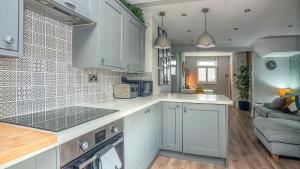Fotografie z fotogalerie ubytování Modern 3-Bed House on Tarporley High Street v destinaci Tarporley + 22 fotografií