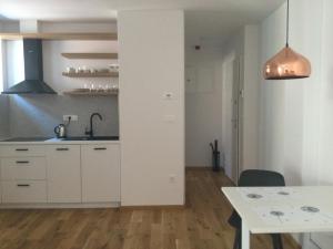 Gallery image of Lovely studio appartment with patio near the sea in Koper