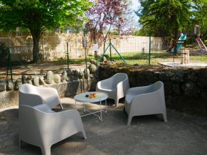 Κήπος έξω από το Camping Hello Soleil