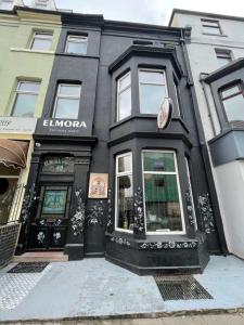 Gallery image of Elmora House in Blackpool