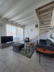 A seating area at Casa della Regina
