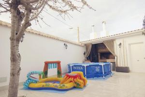 Billede fra billedgalleriet på Casa Rural ideal para escapadas con Barbacoa y Spa i Tinajeros