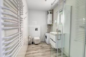 Koupelna v ubytování Rentimi - Apartament Skandynawski 1