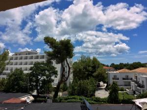 Budova, v ktorej sa apartmán nachádza