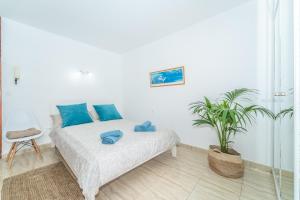 Posteľ alebo postele v izbe v ubytovaní Seaside apartment