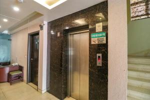 Fotografie z fotogalerie ubytování FabExpress Yug Villa Karol Bagh v Novém Dillí
